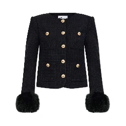 سترة بأزرار