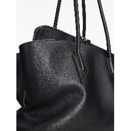 حقائب أتيكو.. أسود