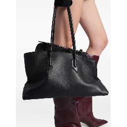 حقائب أتيكو.. أسود