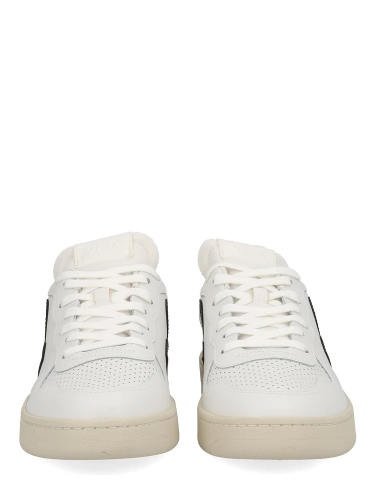 SNEAKER "V-10"