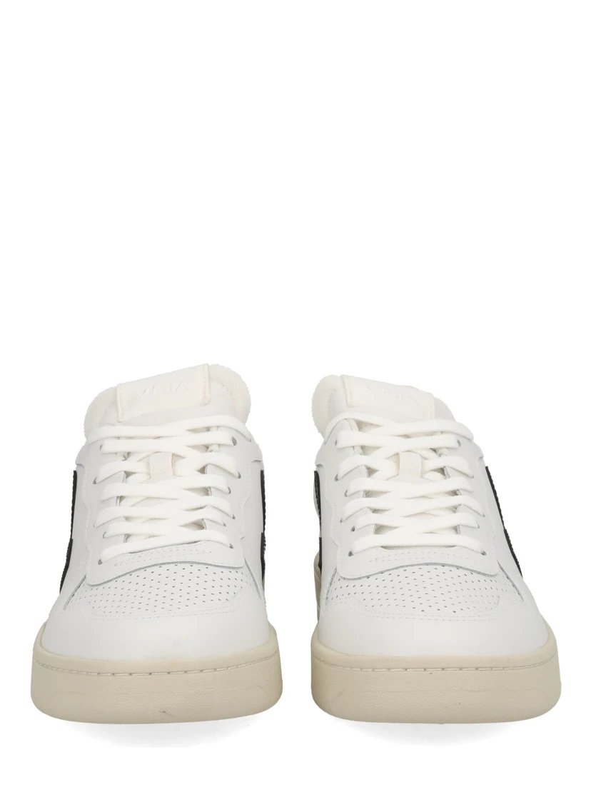 SNEAKER "V-10"