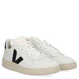 SNEAKER "V-10"