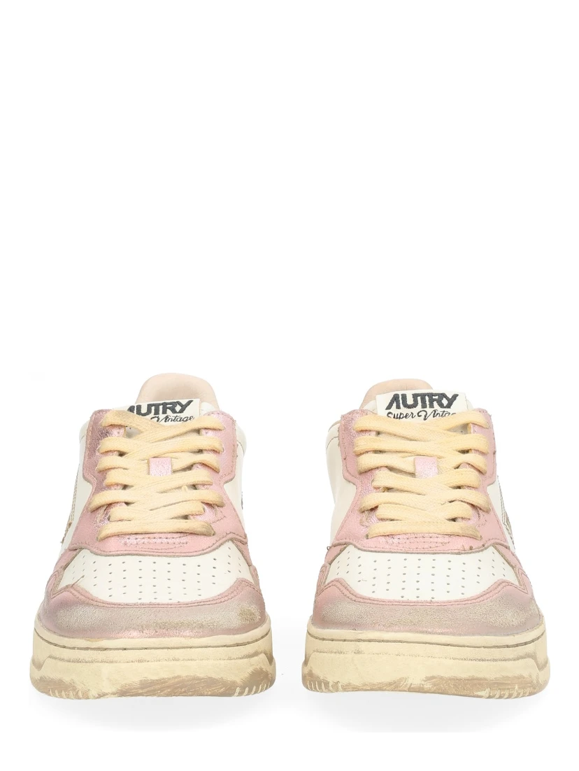 "SUPER VINTAGE" SNEAKER