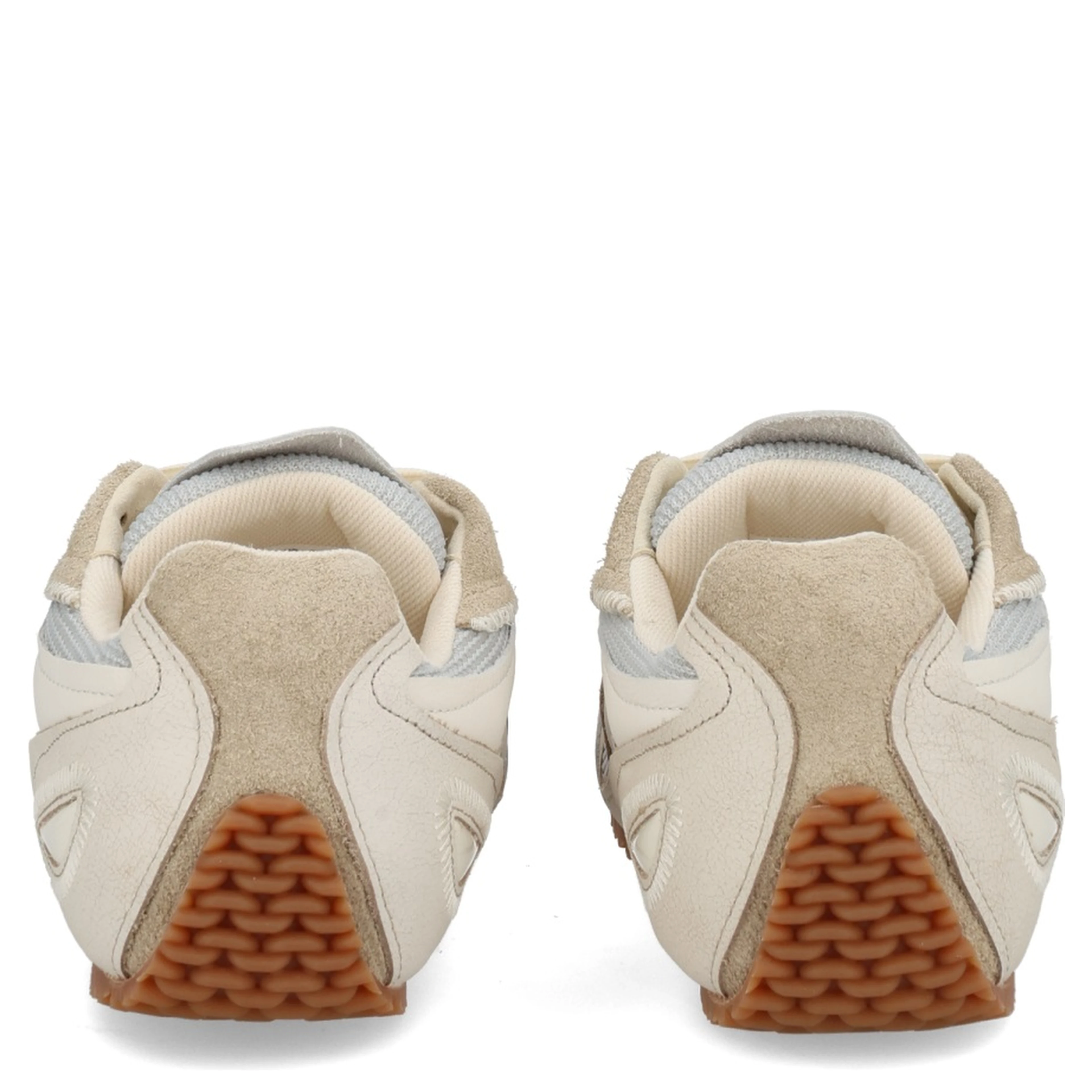 "SLOW RUNNER" SNEAKER