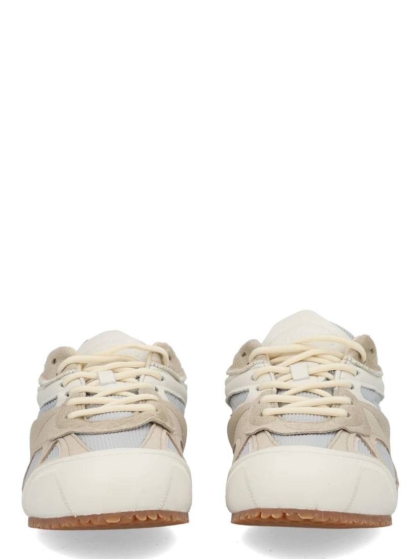 "SLOW RUNNER" SNEAKER