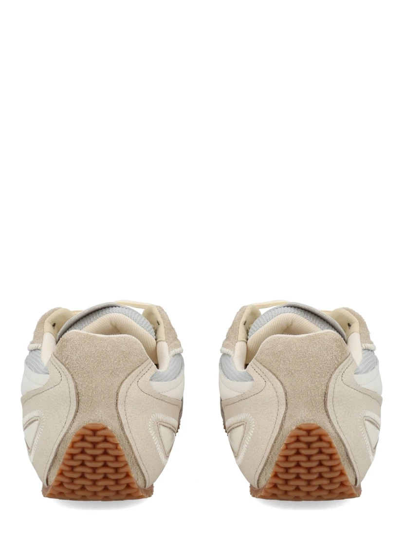 "SLOW RUNNER" SNEAKER