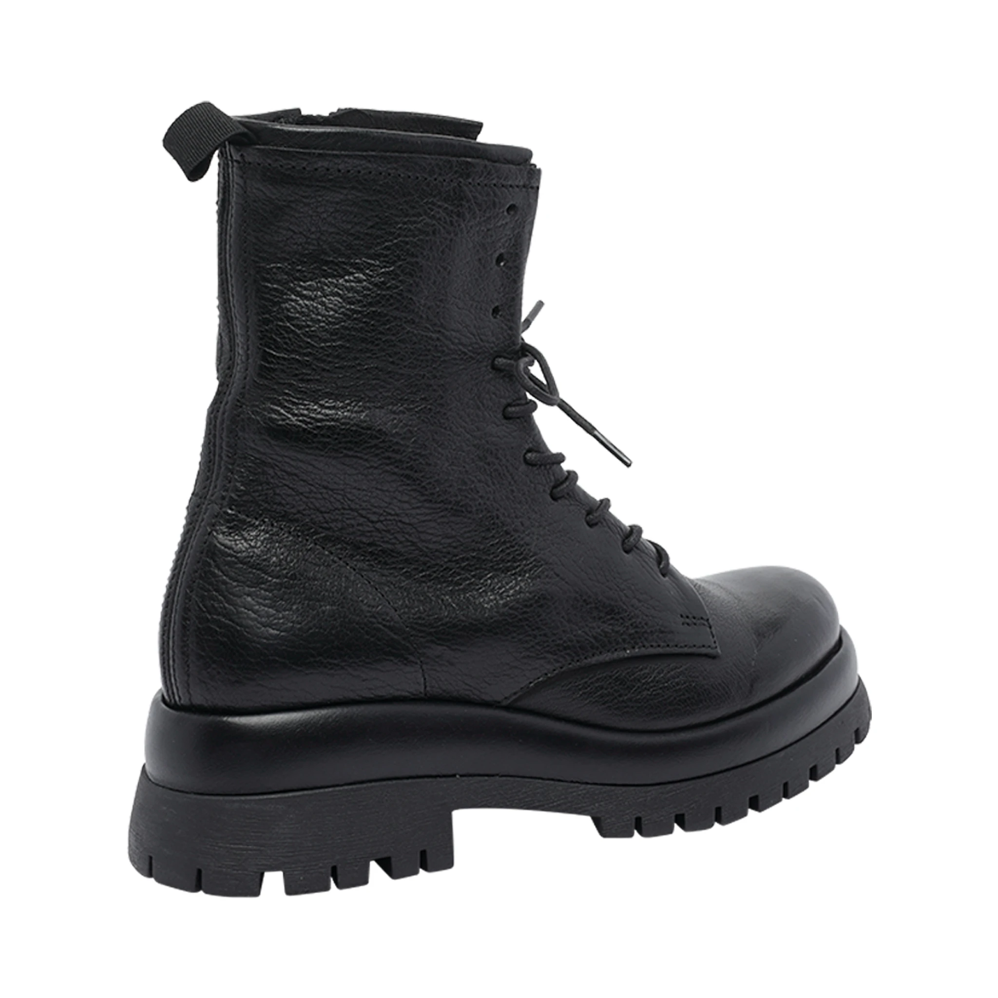 أحذية باولك السوداء