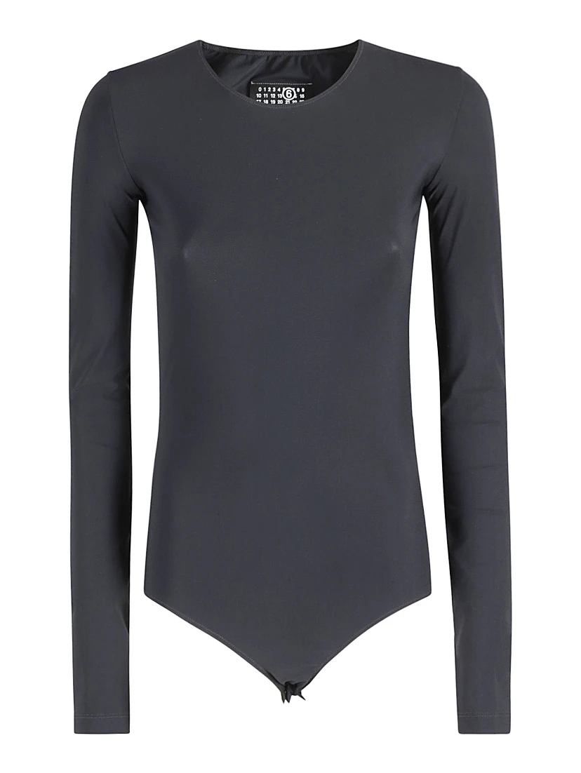 S52NA0064 S520518|097