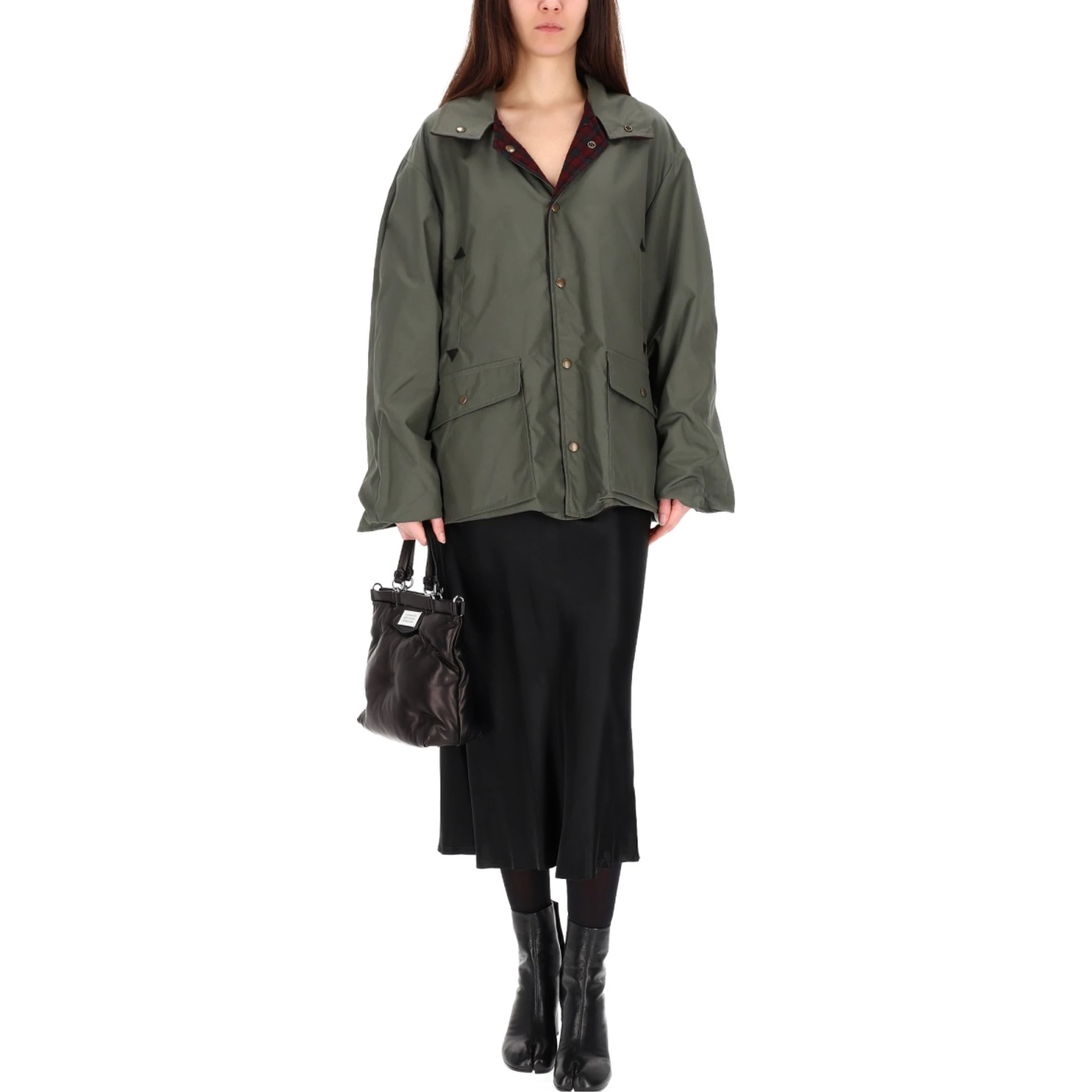 تنورة ميدي من الساتان