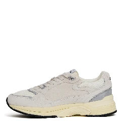 حذاء رياضي هايبرواي من الجلد المدبوغ والشبك باللونين الأبيض والفضي