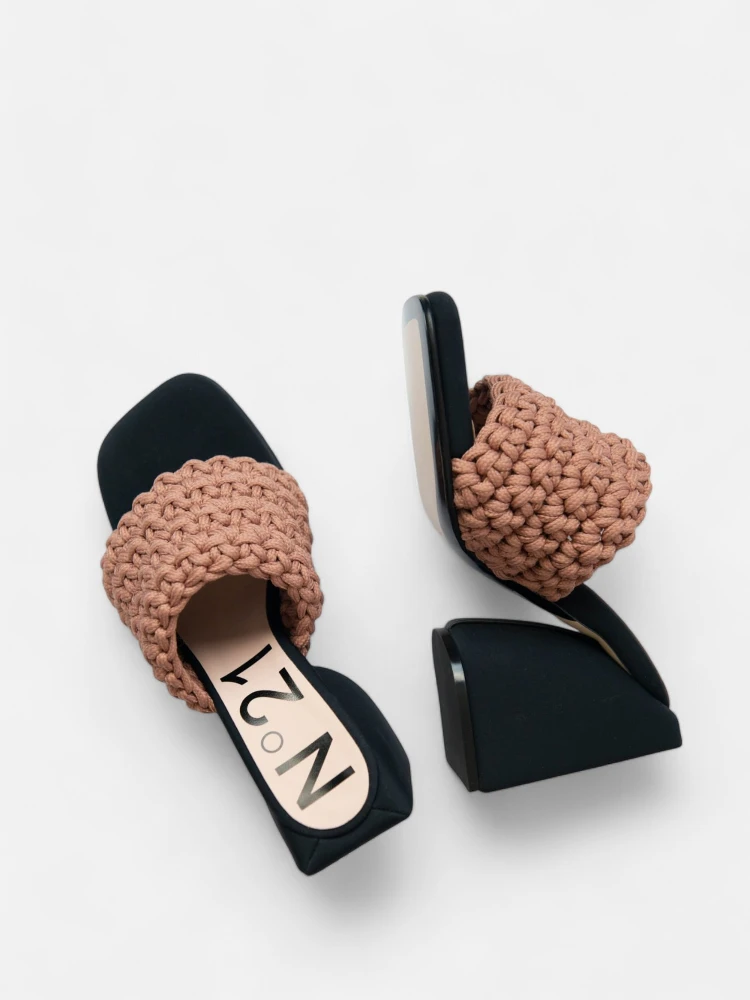N°21 slippers alternative