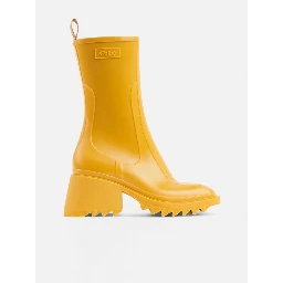 CHLOÉ BETTY boots
