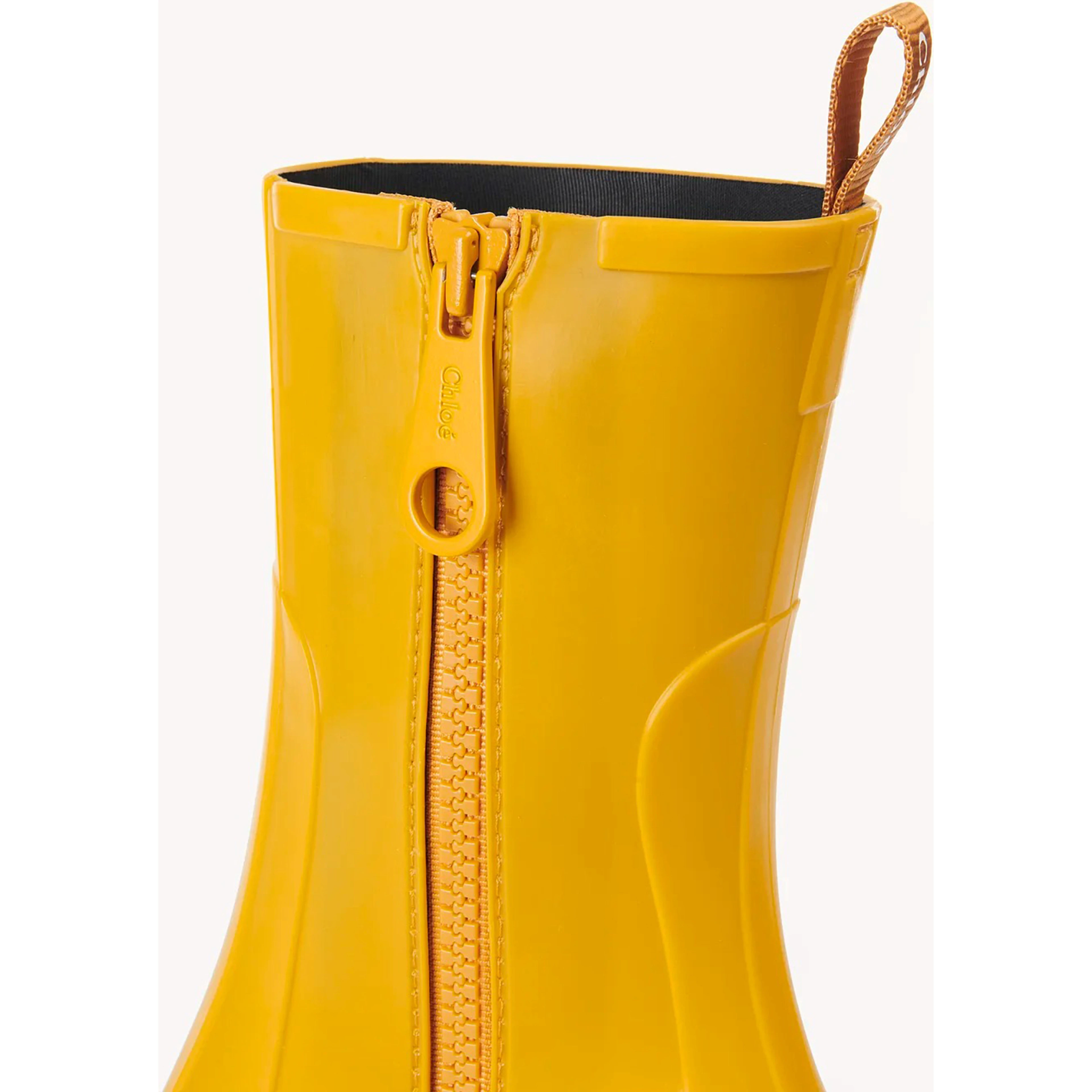 CHLOÉ BETTY boots