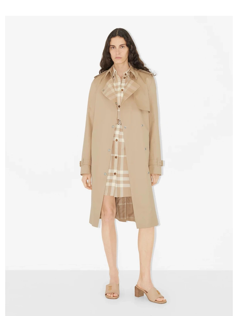 BURBERRY coat