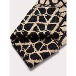 VALENTINO GARAVANI hat