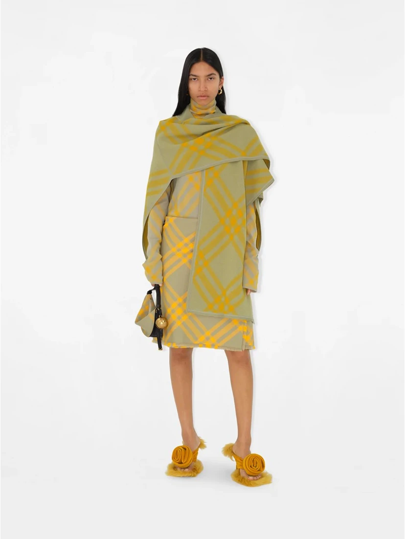 Shield Mini Sling shoulder bag