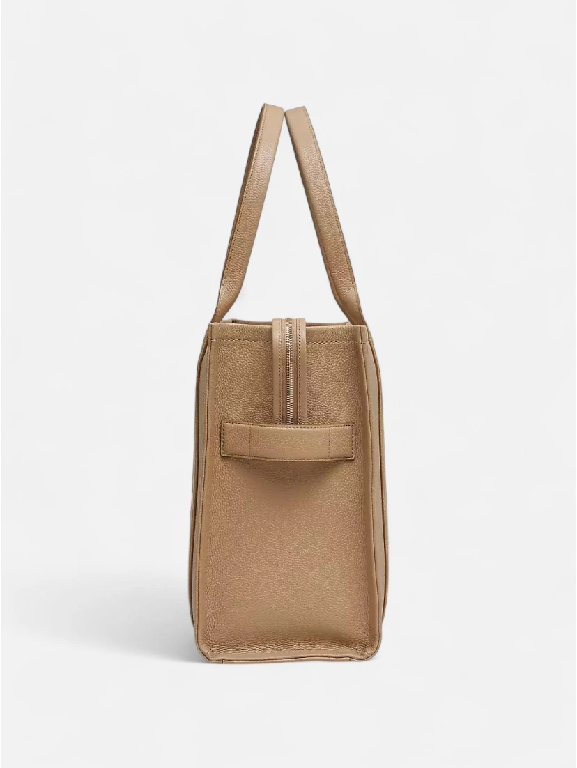 MARC JACOBS LARGE TOTE bag