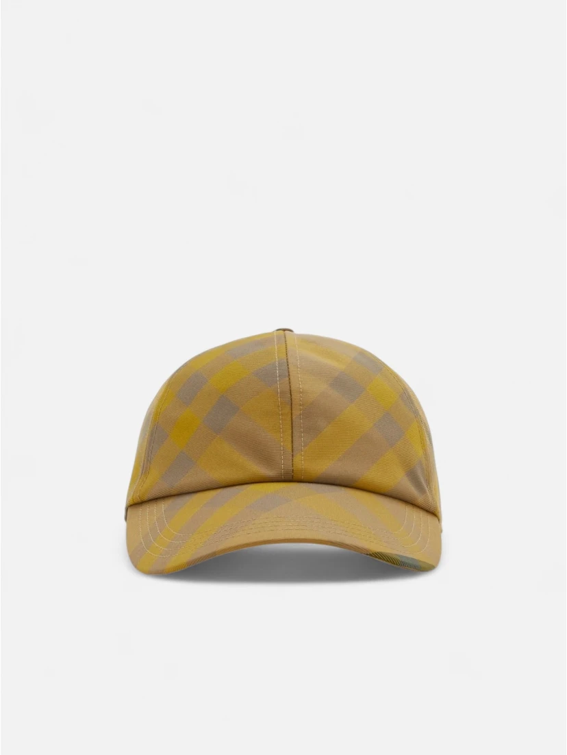 BURBERRY cap