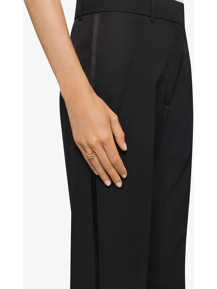 GIVENCHY 4G ring alternative