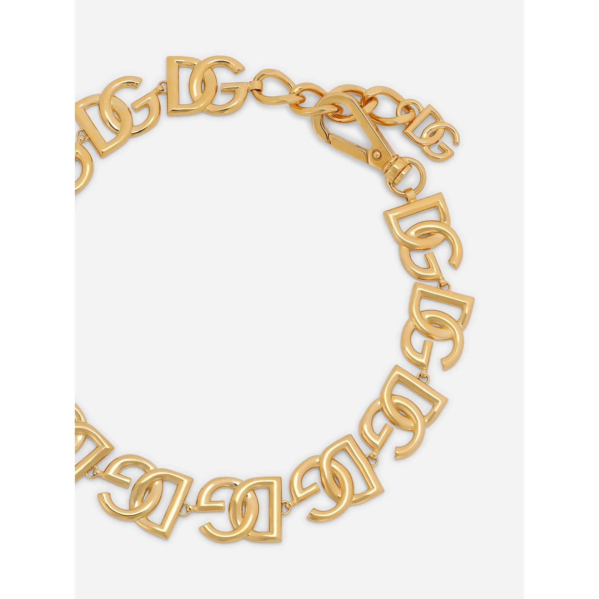 قلادة دولتشي آند غابانا