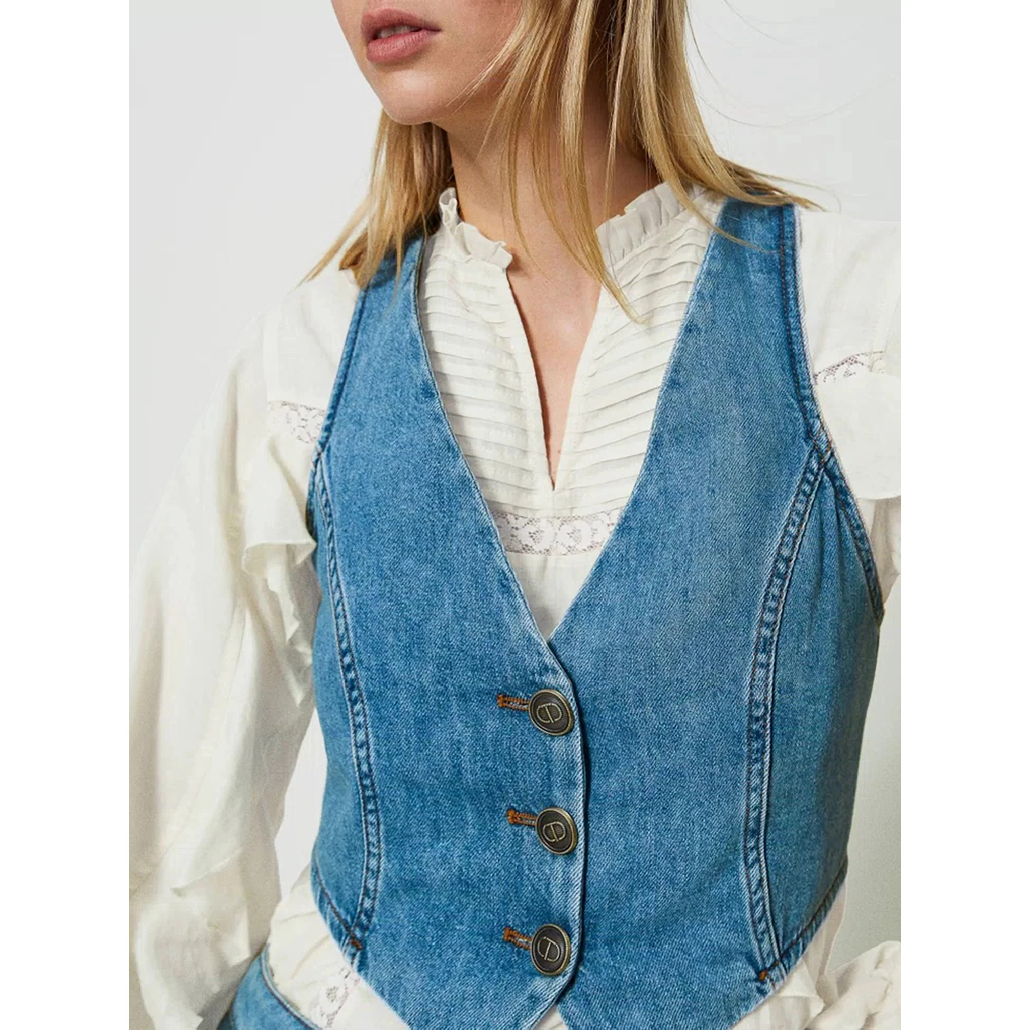 صدرية توينسيت