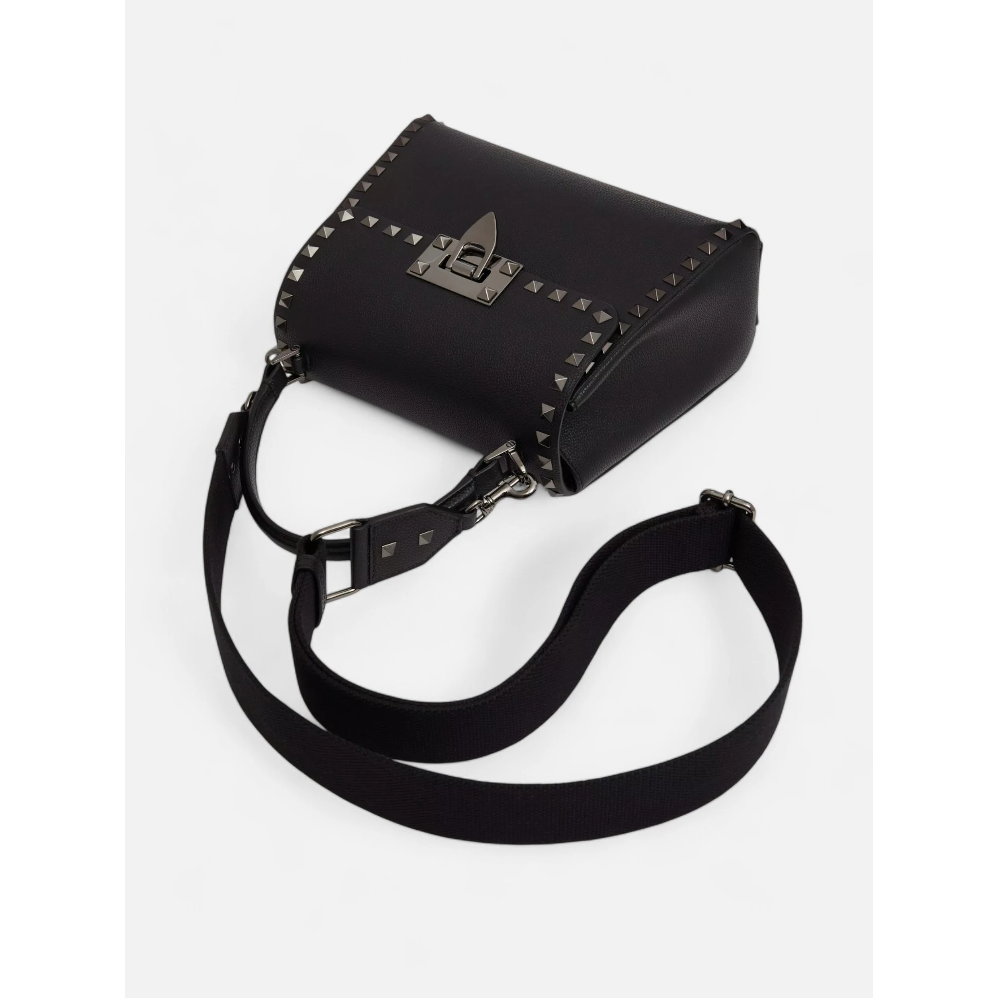 حقيبة فالنتينو غارافاني روكستاد