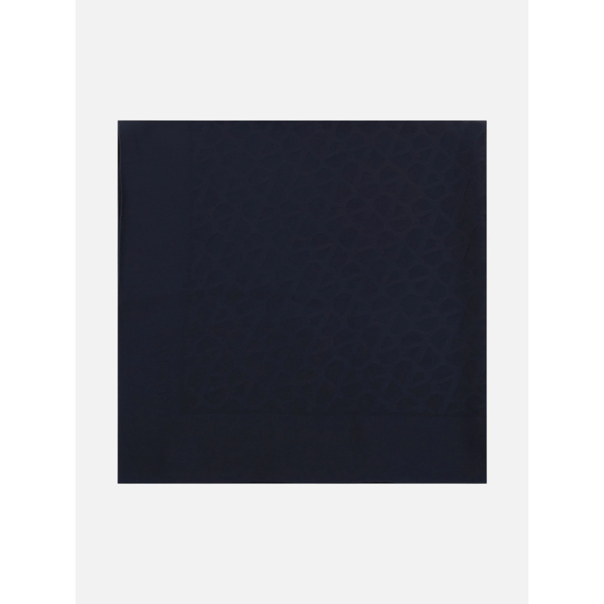 وشاح فالنتينو غارافاني