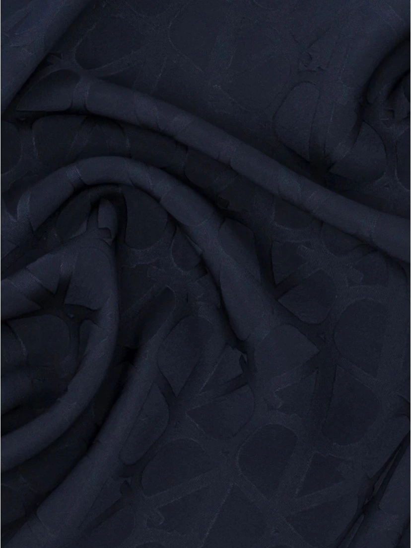 وشاح فالنتينو غارافاني