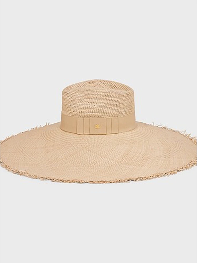 CELINE TRIOMPHE hat