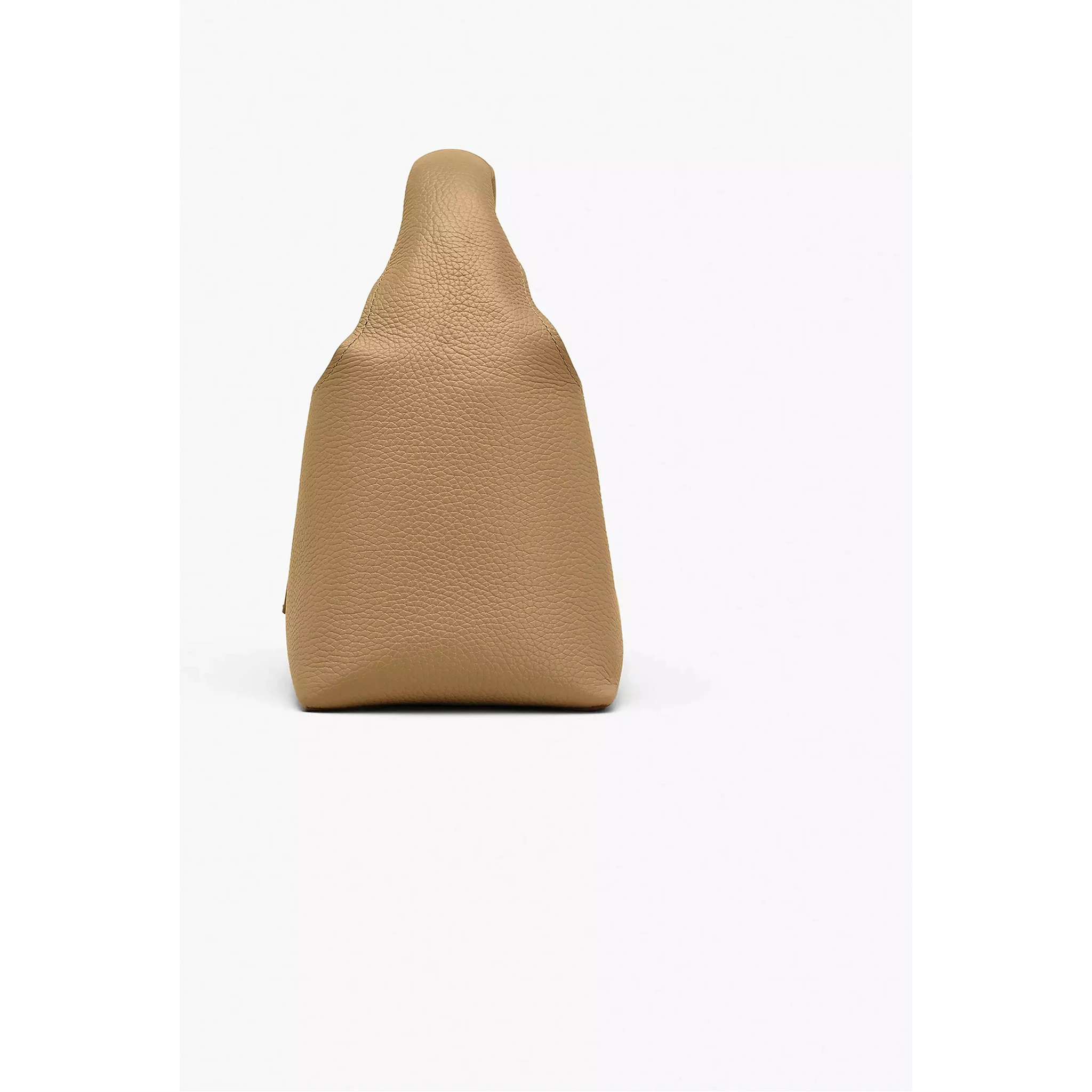 حقيبة صغيرة من مارك جاكوبس