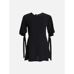 فستان من تصميم كلوي