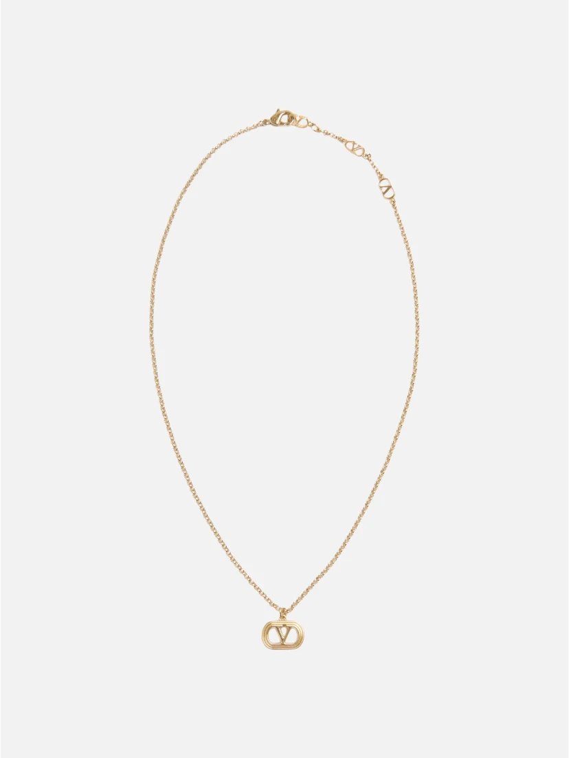 قلادة فالنتينو غارافاني