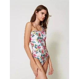 طقم سباحة قطعة واحدة