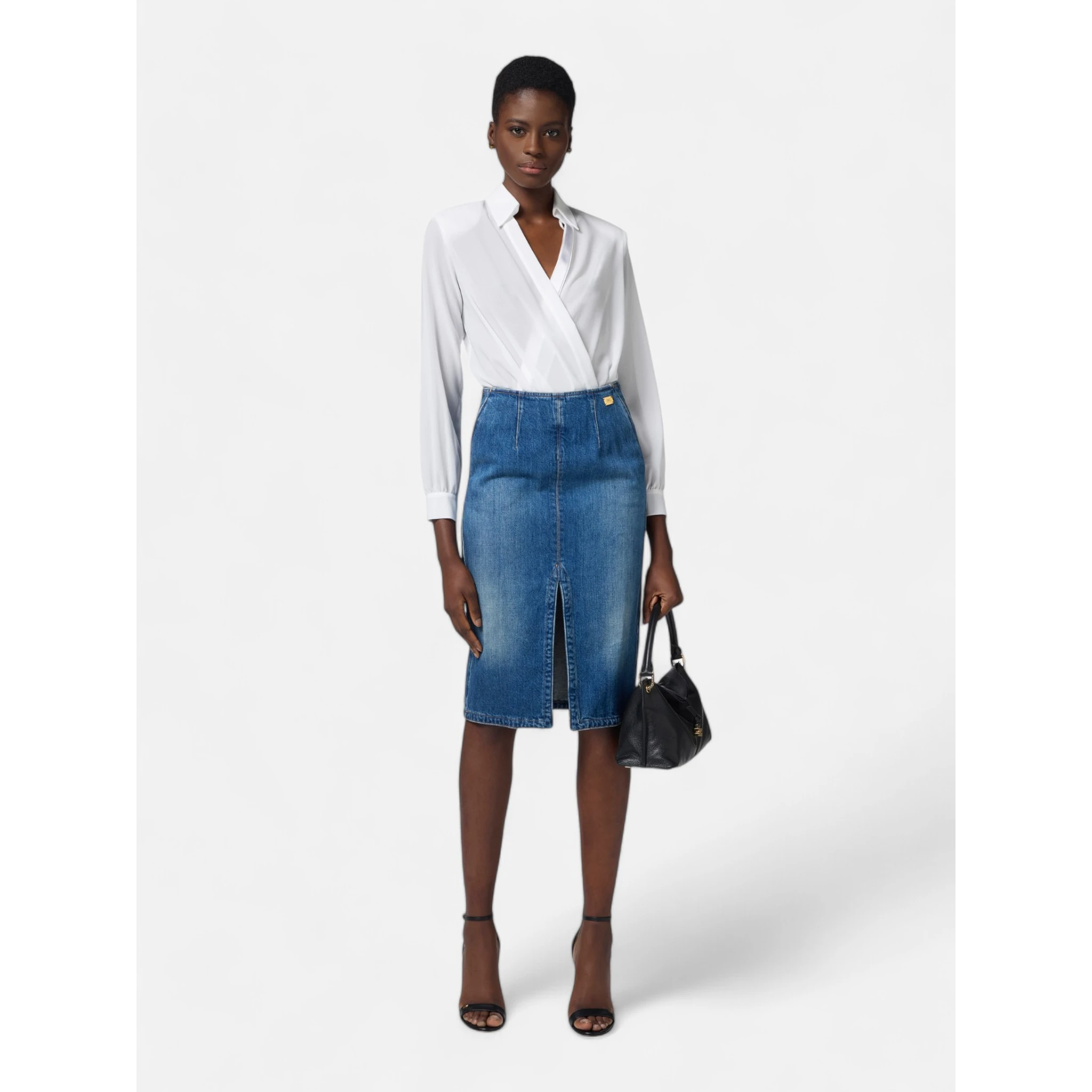 تنورة إليزابيتا فرانشي