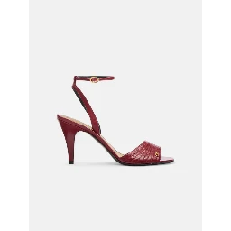 VALENTINO GARAVANI LADYCRUSH sandals