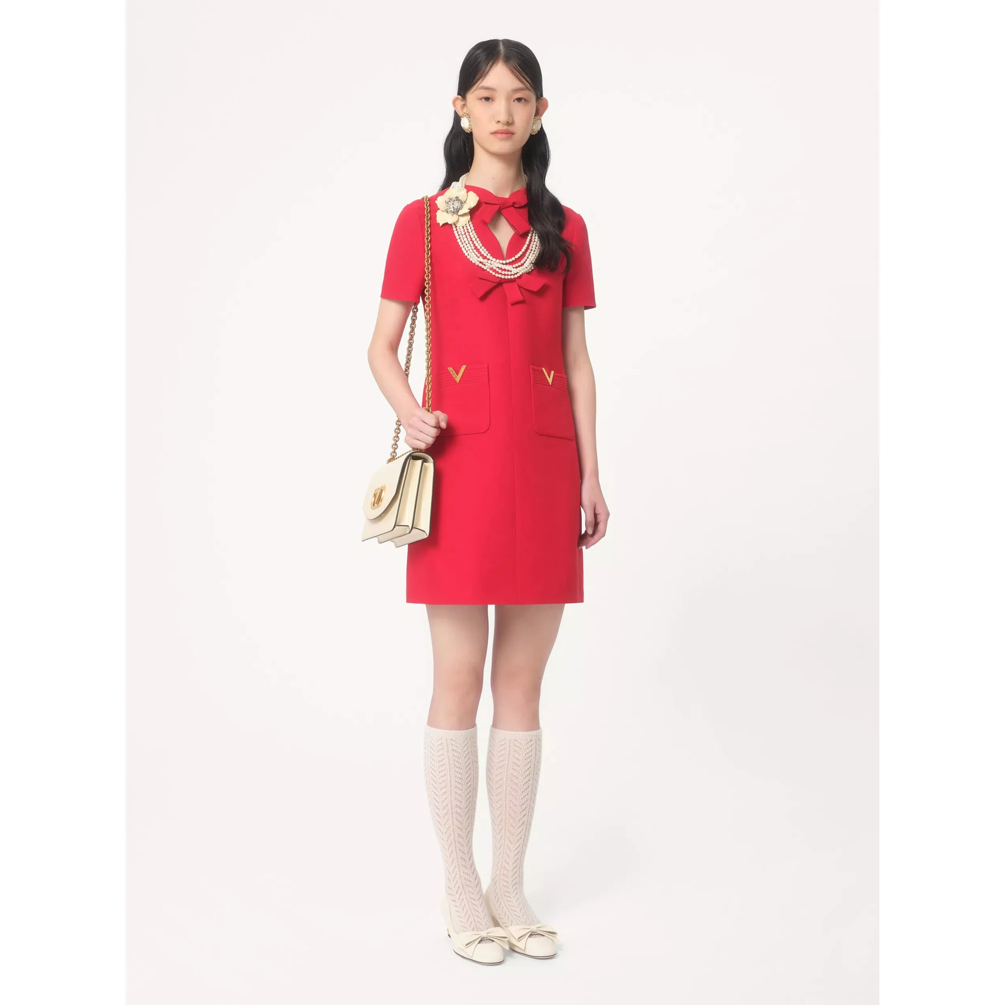 فستان فالنتينو