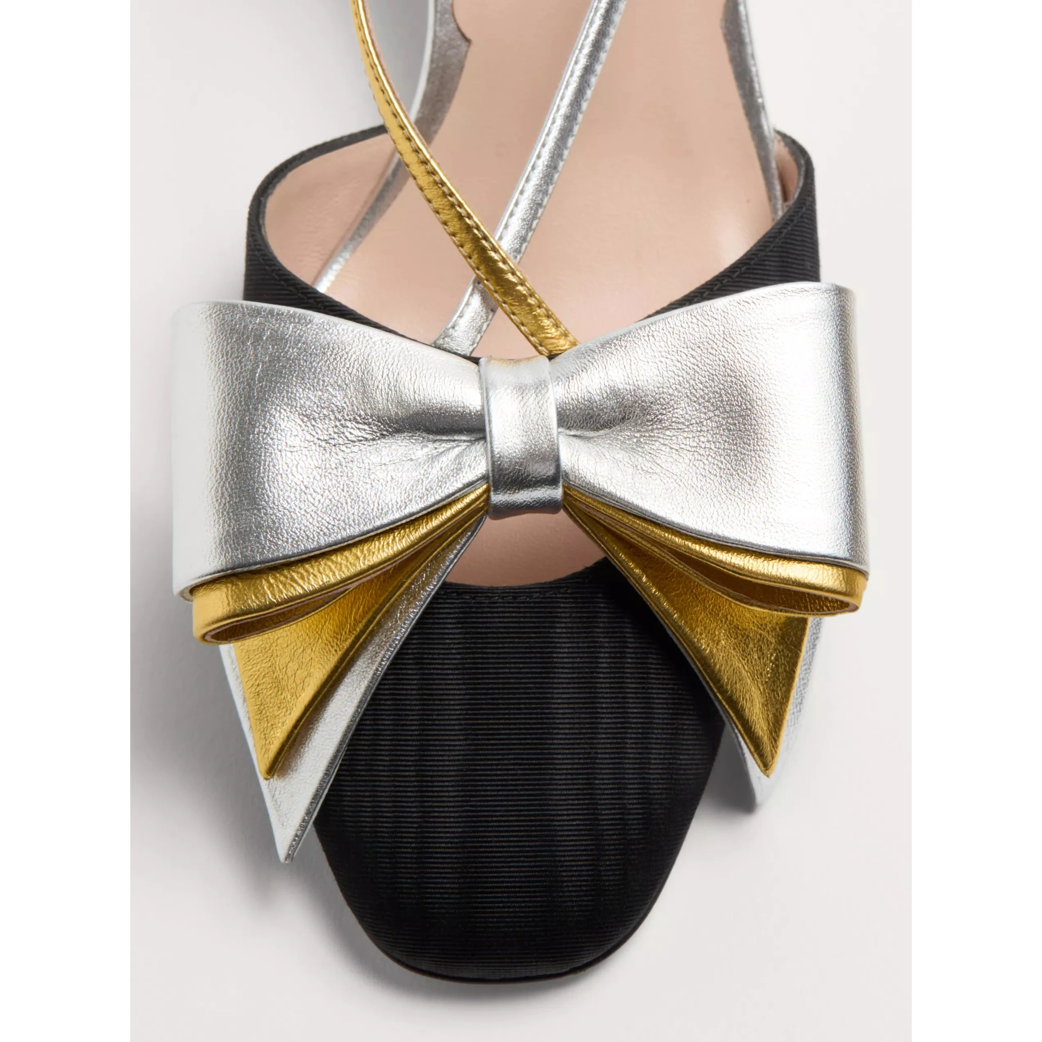 VALENTINO GARAVANI BOWOW sandals