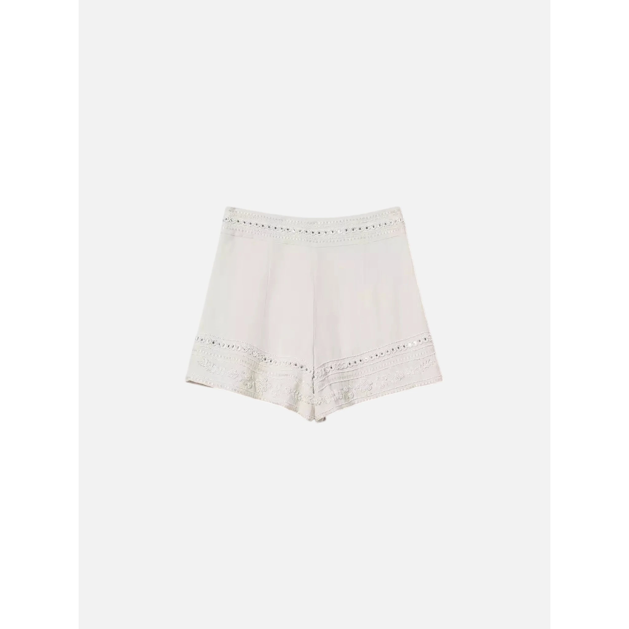 شورت توينسيت