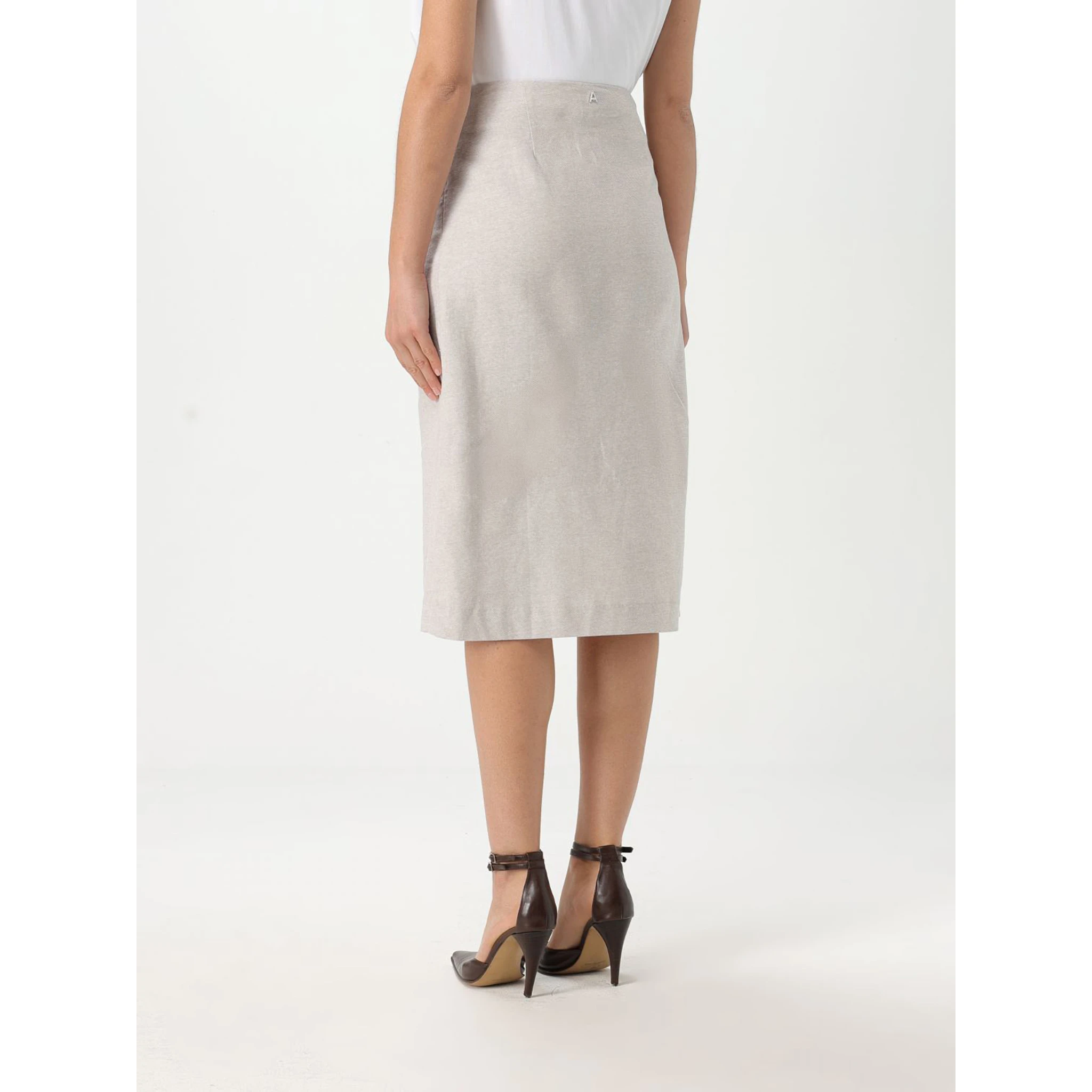 تنورة توينسيت