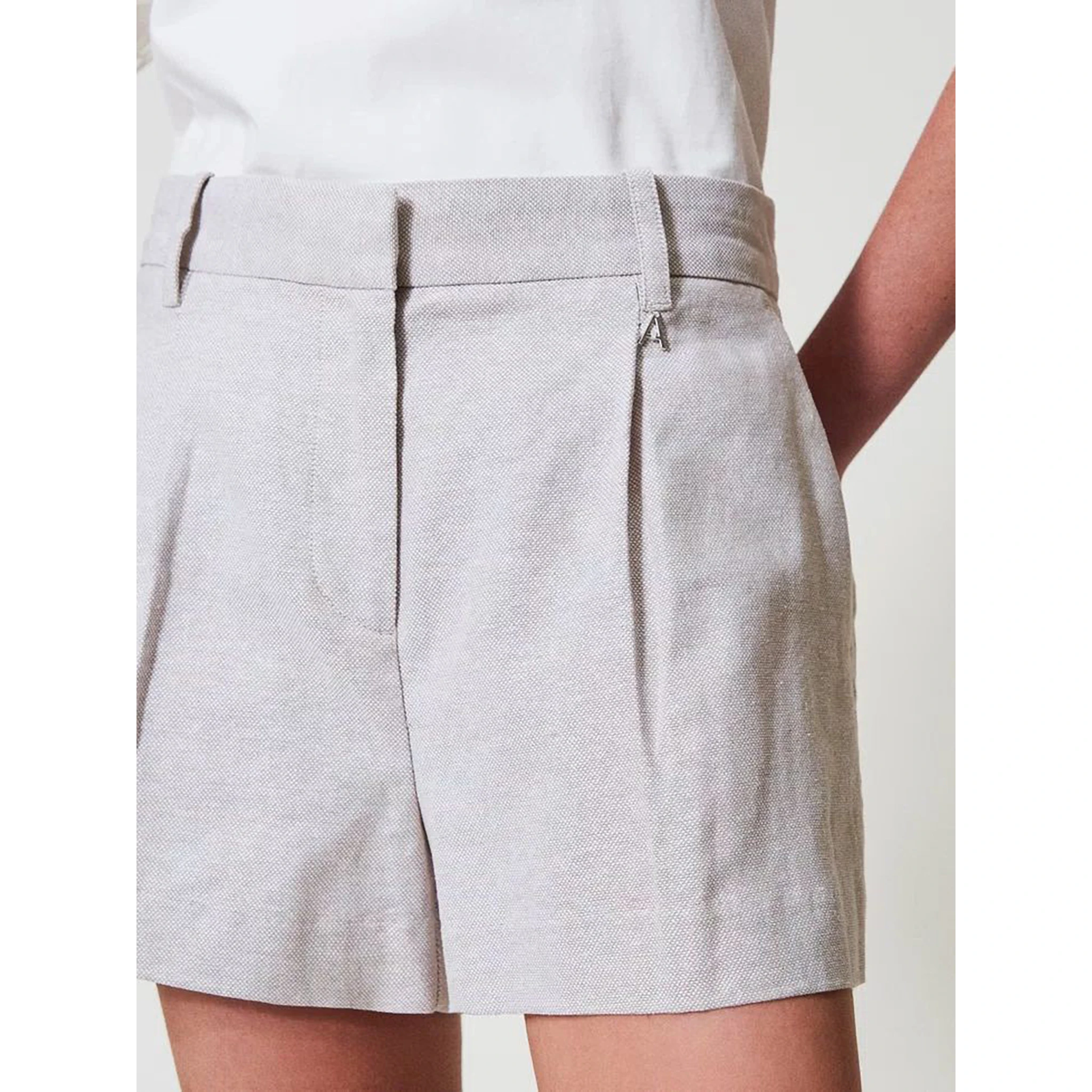 شورت توينسيت