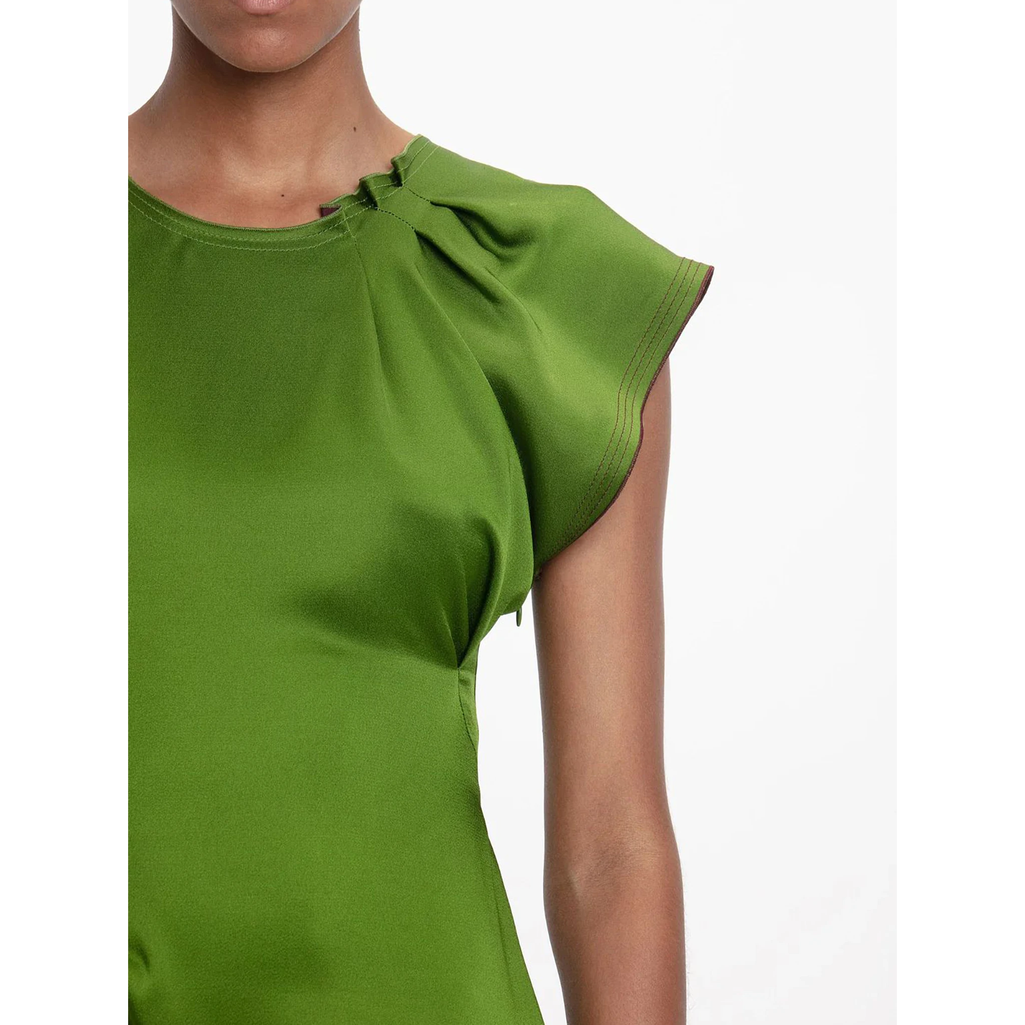 فستان فيكتوريا بيكهام