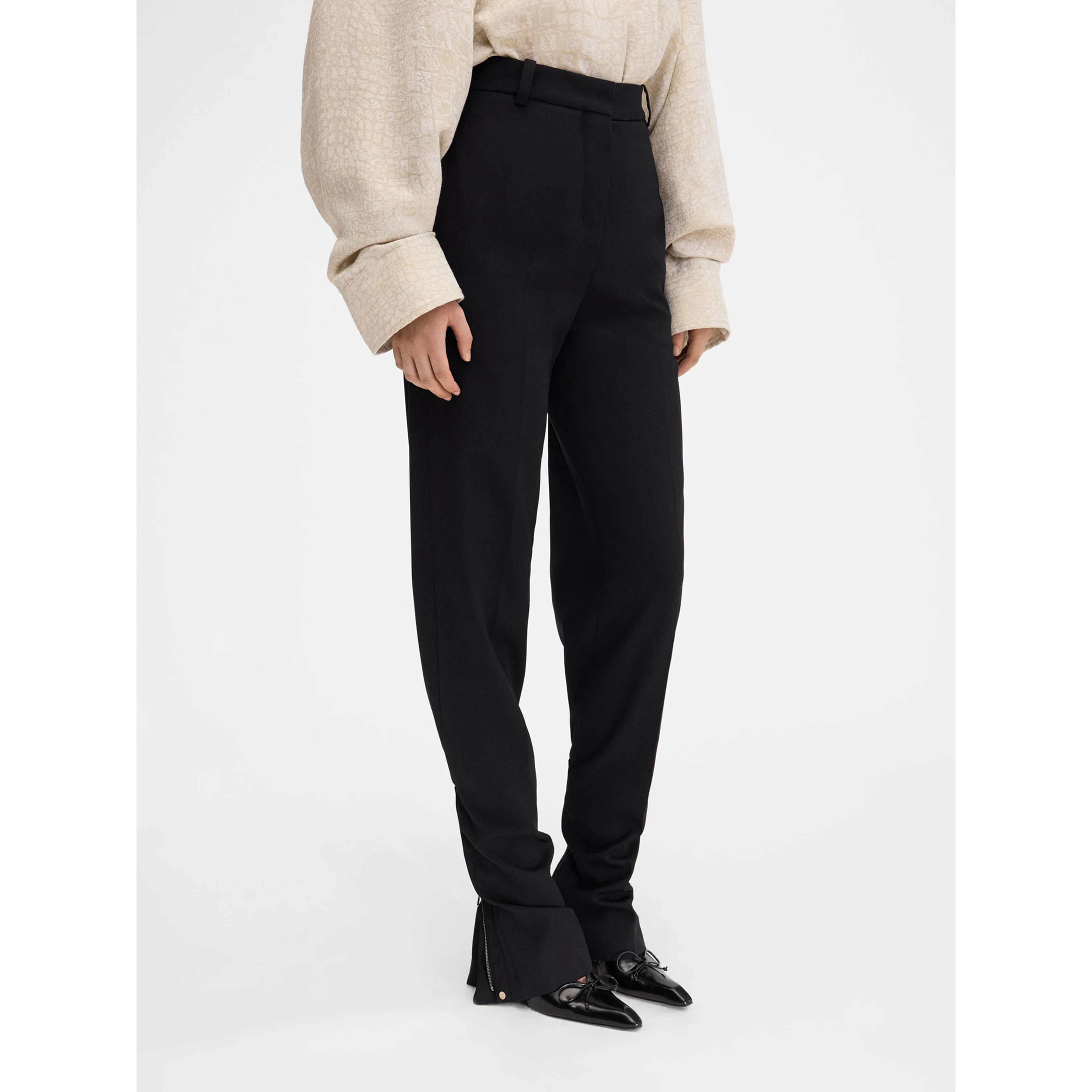 JACQUEMUS pants