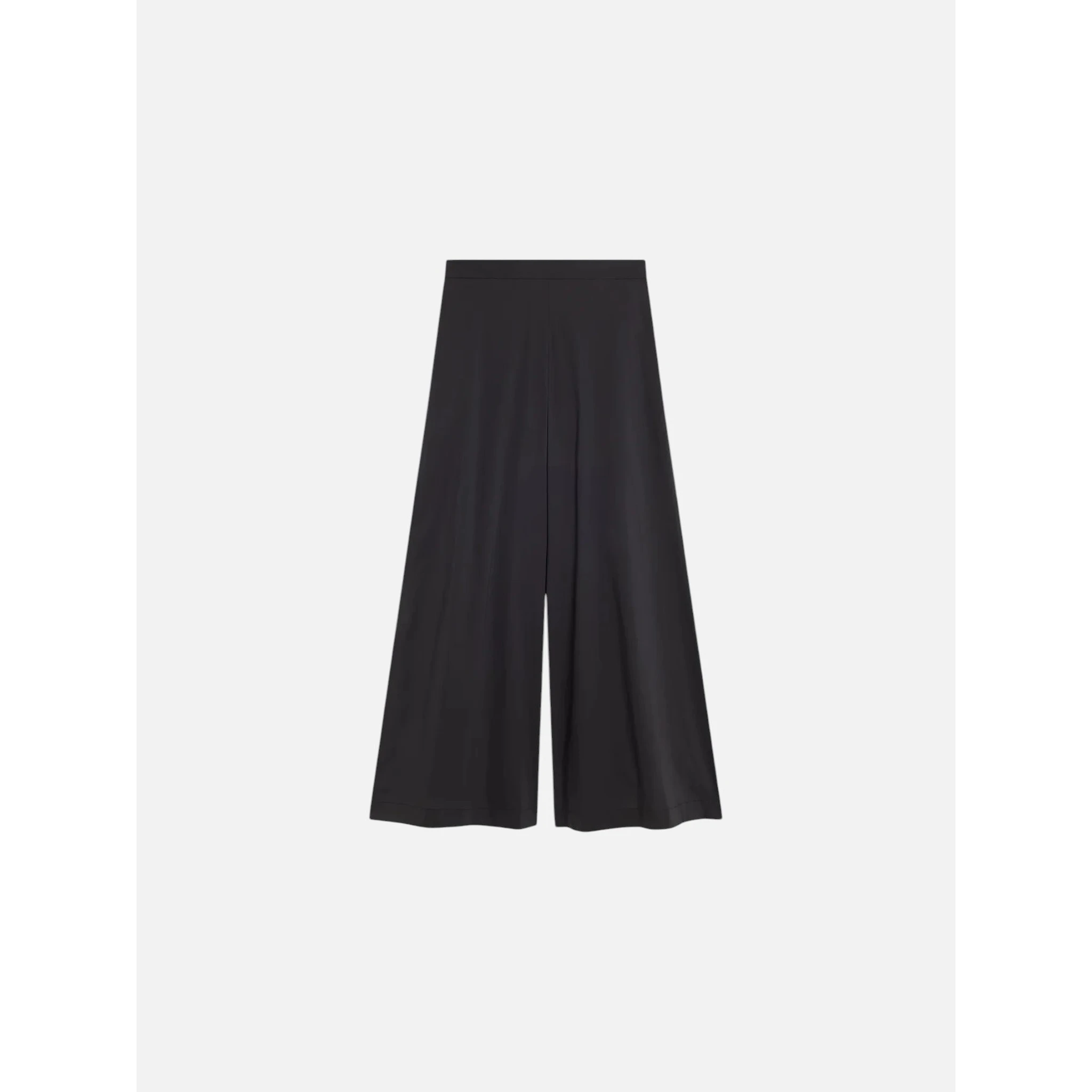 بنطال كونتي خفيف الوزن