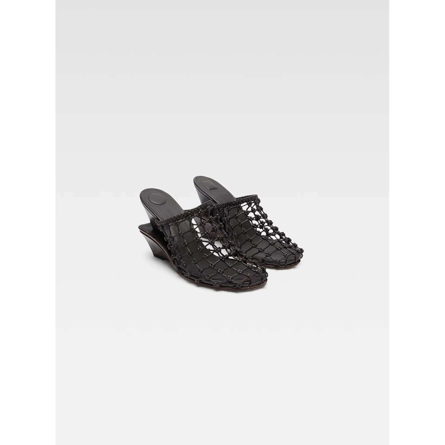 JACQUEMUS slippers