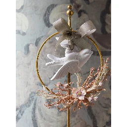 MATHILDE M fragrant floral wreath - Marquise