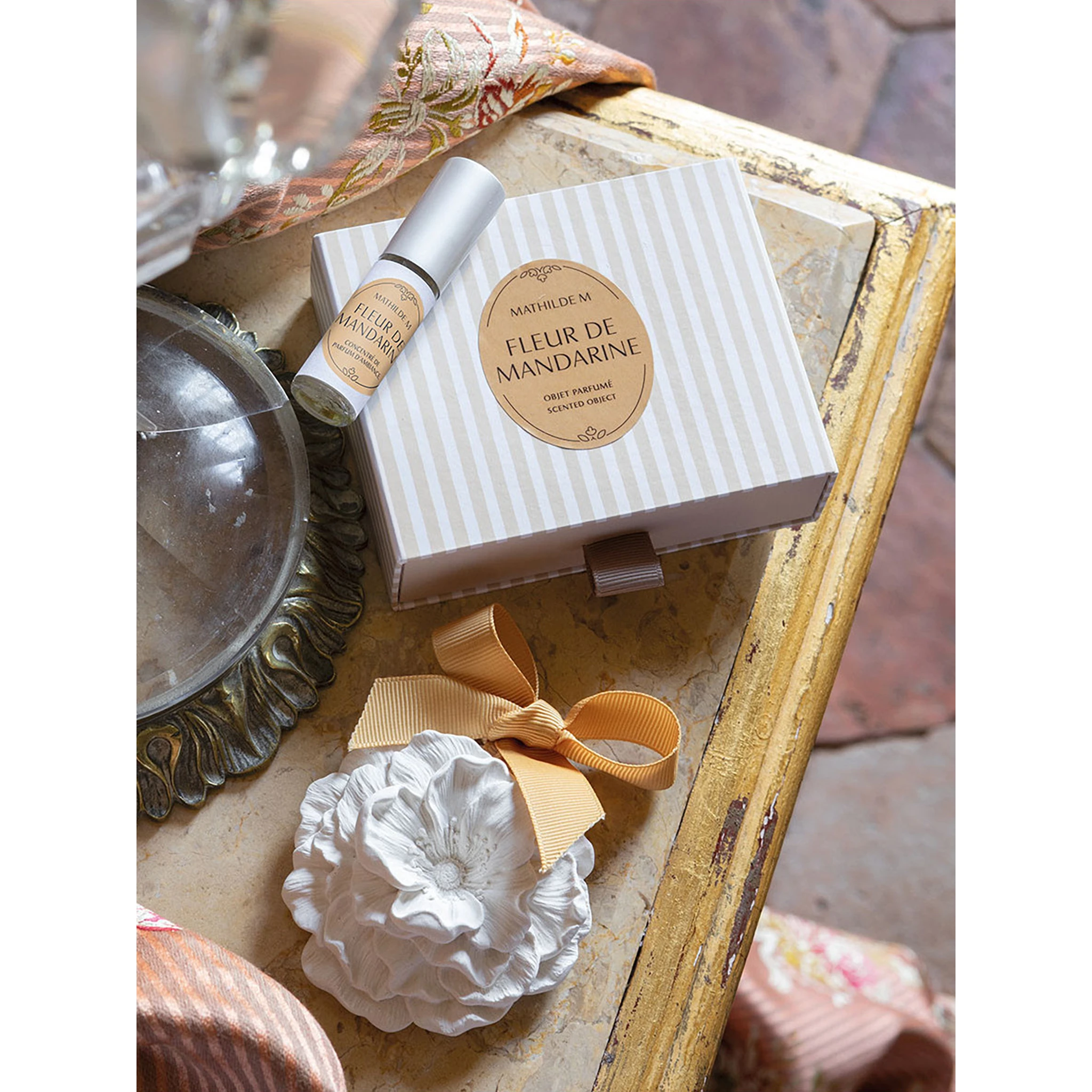 MATHILDE M set - decorative figure and perfume concentrate spray 4 ml - Vanille Dorée