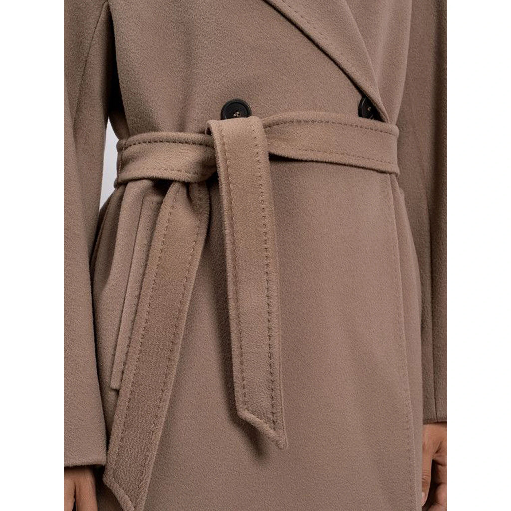 معطف ويك إند ماكس مارا ريزينا