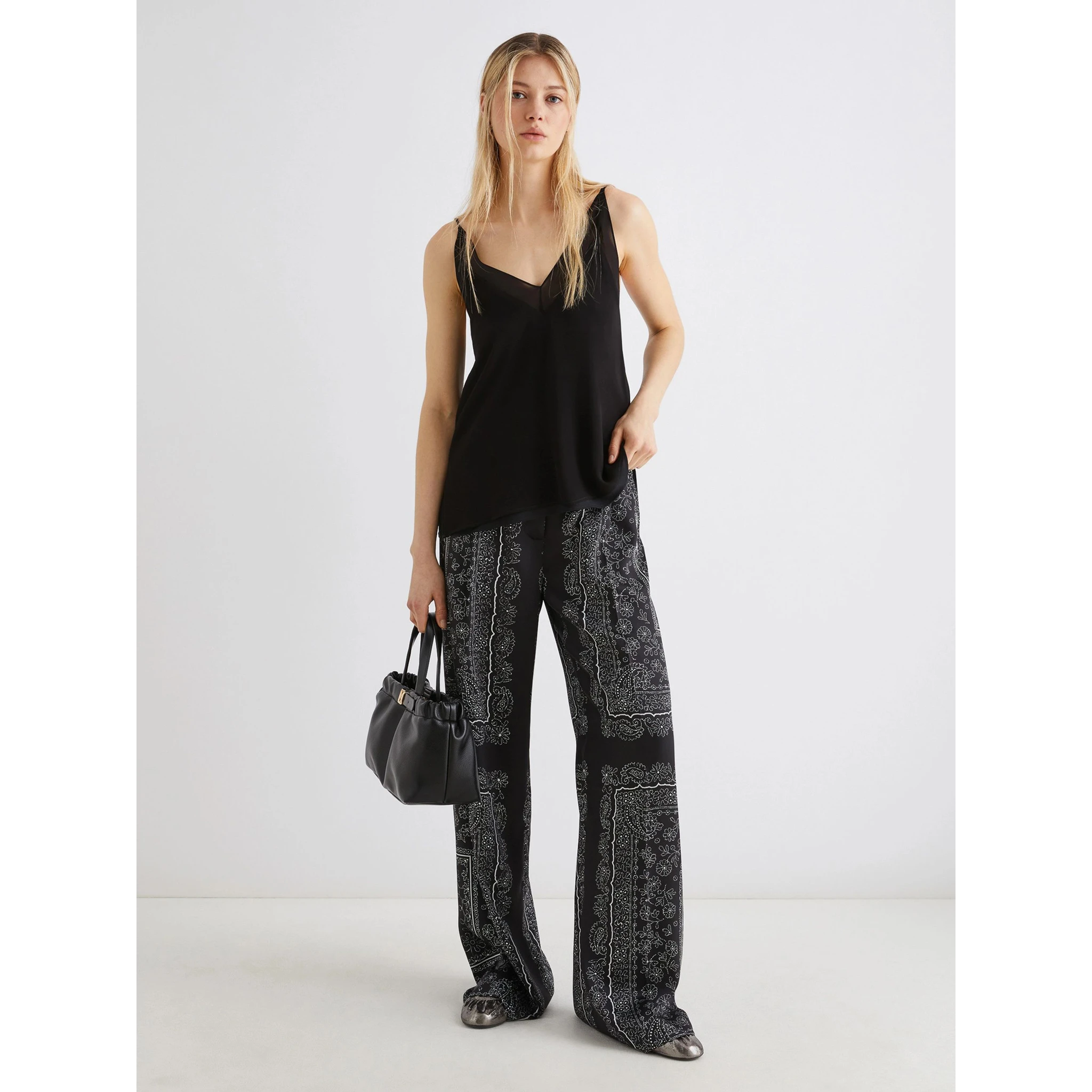 بلوزة ماريلا دانيال