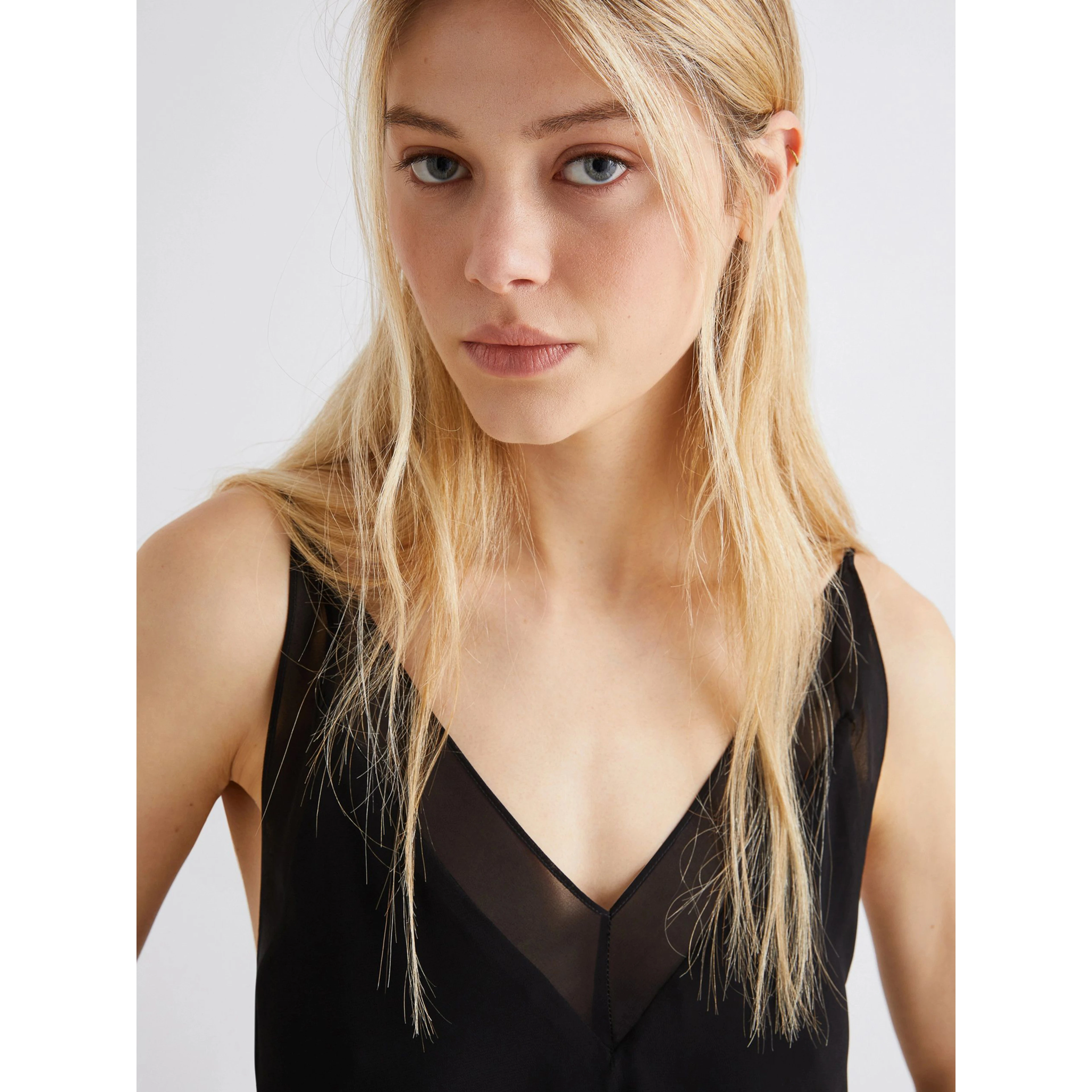 MARELLA DANIEL top