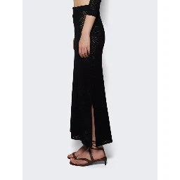 تنورة فيكتوريا بيكهام